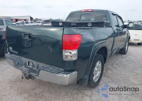 2008 Toyota Tundra Sr5 5.7L V8 z USA, uszkodzony, nr VIN 5TFRV54198X045174